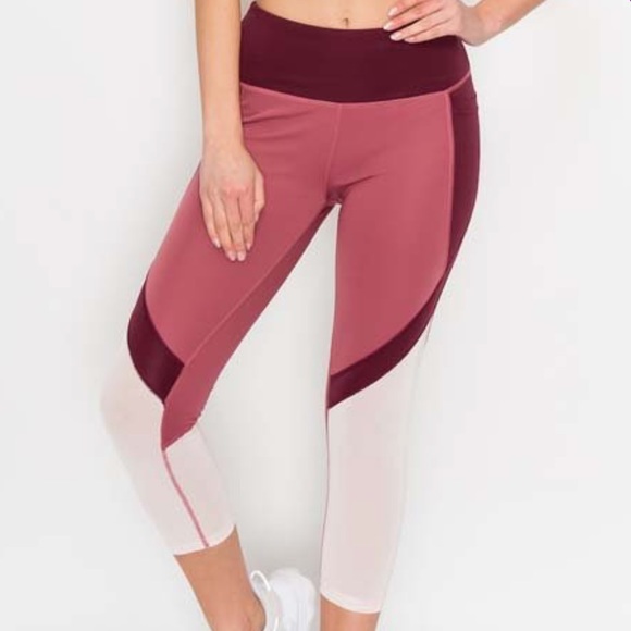 KIMBERLY C ADORABLE MAROON AND PINK CAPRI LEGGINGS - Picture 4 of 8